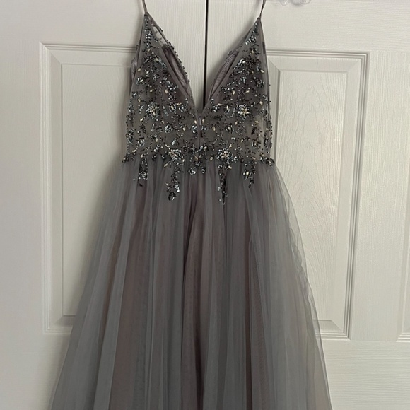 Prom Dress - Picture 3 of 10